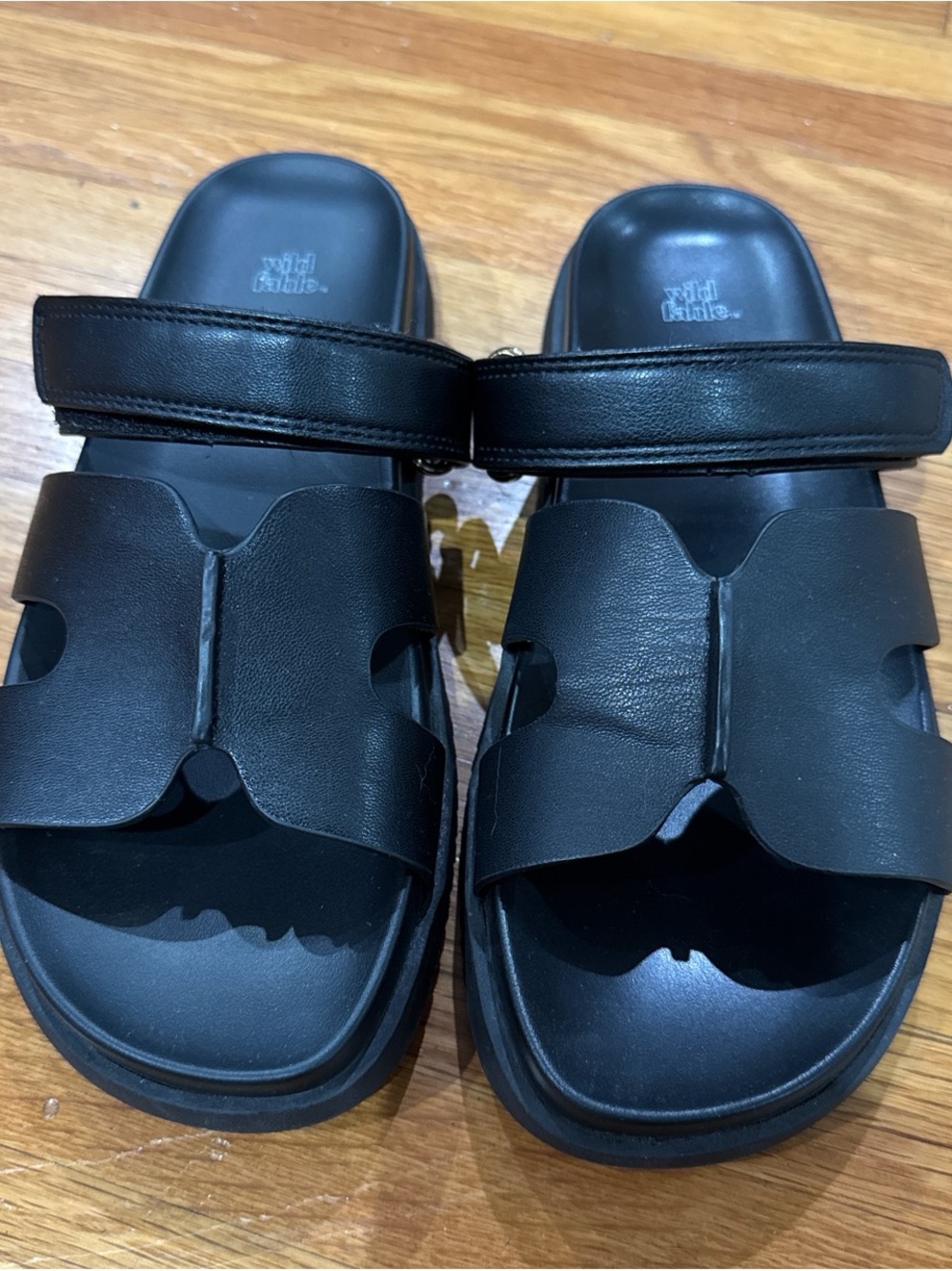 Wild Fable Hayley Black Slide Sandals
